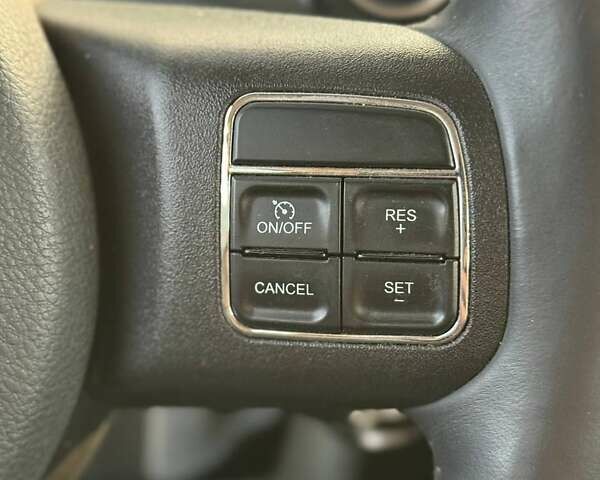 Красный Джип Компас, объемом двигателя 2.36 л и пробегом 130 тыс. км за 9900 $, фото 27 на Automoto.ua