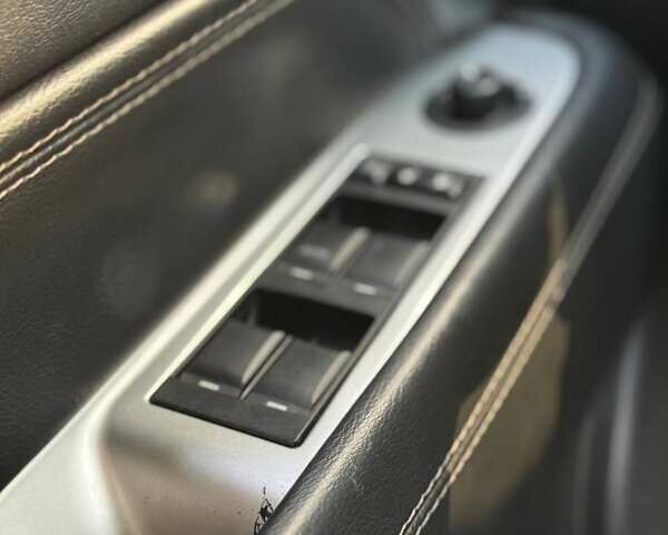 Красный Джип Компас, объемом двигателя 2.36 л и пробегом 130 тыс. км за 9900 $, фото 20 на Automoto.ua