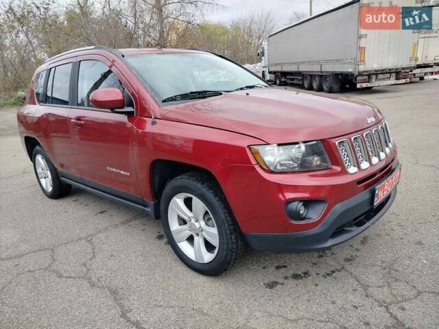 Красный Джип Компас, объемом двигателя 2.36 л и пробегом 172 тыс. км за 9800 $, фото 1 на Automoto.ua