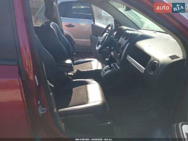 Красный Джип Компас, объемом двигателя 2.4 л и пробегом 170 тыс. км за 9800 $, фото 49 на Automoto.ua