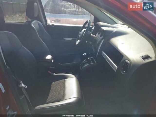 Красный Джип Компас, объемом двигателя 2.36 л и пробегом 172 тыс. км за 9800 $, фото 55 на Automoto.ua