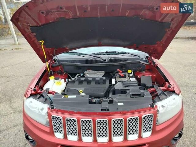 Червоний Джип Compass, об'ємом двигуна 2.4 л та пробігом 172 тис. км за 9450 $, фото 56 на Automoto.ua