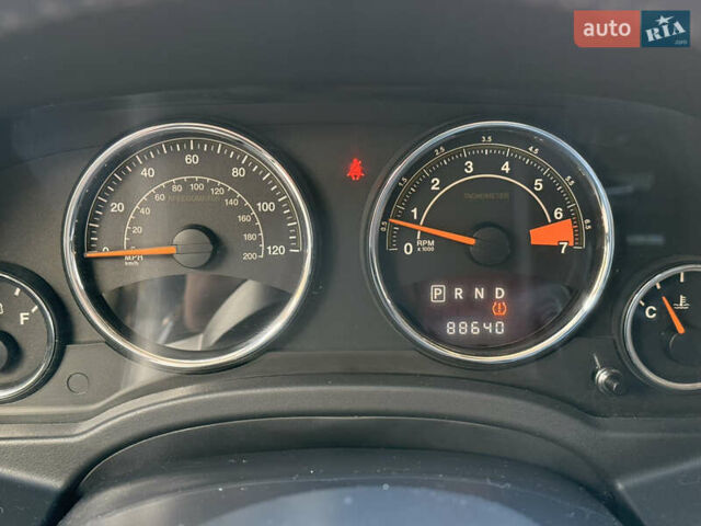 Червоний Джип Compass, об'ємом двигуна 2.36 л та пробігом 140 тис. км за 11400 $, фото 13 на Automoto.ua