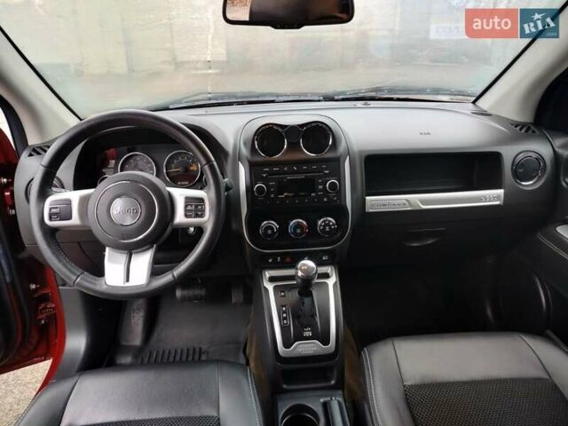 Красный Джип Компас, объемом двигателя 2.4 л и пробегом 170 тыс. км за 9800 $, фото 17 на Automoto.ua