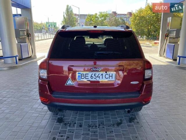 Червоний Джип Compass, об'ємом двигуна 2 л та пробігом 170 тис. км за 9500 $, фото 7 на Automoto.ua