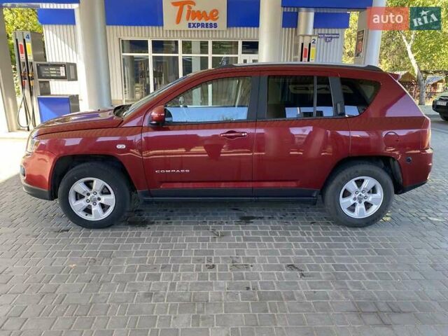 Червоний Джип Compass, об'ємом двигуна 2 л та пробігом 170 тис. км за 9500 $, фото 10 на Automoto.ua
