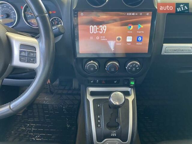 Червоний Джип Compass, об'ємом двигуна 2 л та пробігом 170 тис. км за 9500 $, фото 20 на Automoto.ua