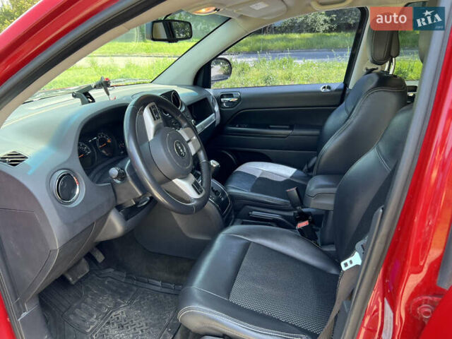 Красный Джип Компас, объемом двигателя 2 л и пробегом 122 тыс. км за 10900 $, фото 5 на Automoto.ua