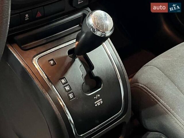 Червоний Джип Compass, об'ємом двигуна 2 л та пробігом 105 тис. км за 11300 $, фото 11 на Automoto.ua