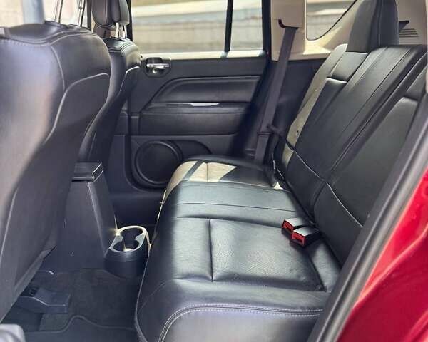 Красный Джип Компас, объемом двигателя 2.36 л и пробегом 120 тыс. км за 10500 $, фото 26 на Automoto.ua