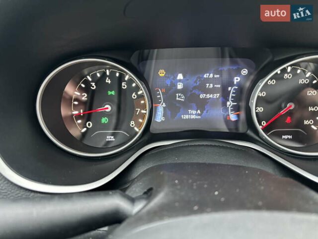 Червоний Джип Compass, об'ємом двигуна 2.4 л та пробігом 128 тис. км за 14950 $, фото 34 на Automoto.ua