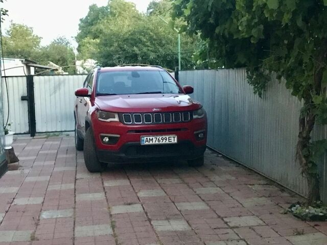 Красный Джип Компас, объемом двигателя 2.4 л и пробегом 100 тыс. км за 14754 $, фото 4 на Automoto.ua