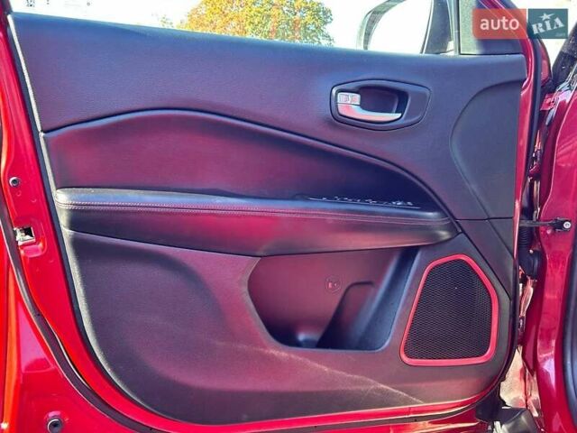 Червоний Джип Compass, об'ємом двигуна 2.36 л та пробігом 136 тис. км за 16000 $, фото 11 на Automoto.ua