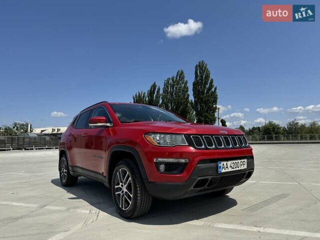 Красный Джип Компас, объемом двигателя 2.4 л и пробегом 118 тыс. км за 17000 $, фото 3 на Automoto.ua