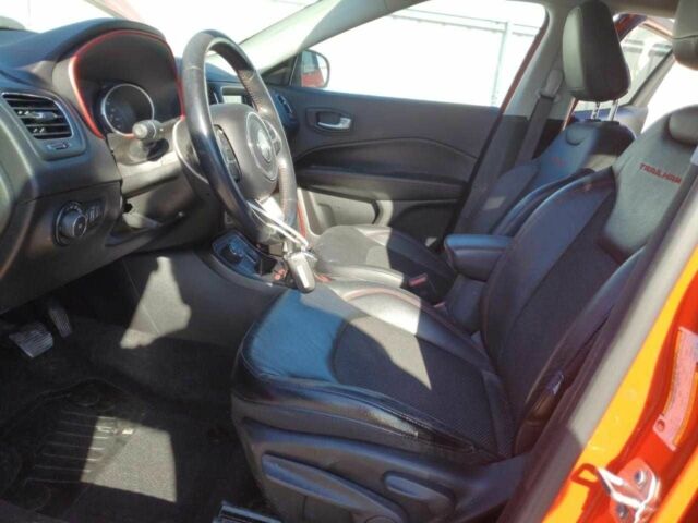 Червоний Джип Compass, об'ємом двигуна 2.4 л та пробігом 72 тис. км за 1300 $, фото 6 на Automoto.ua