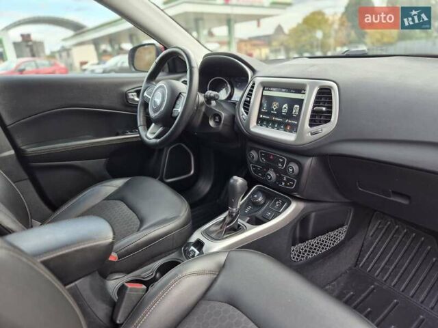 Червоний Джип Compass, об'ємом двигуна 2.36 л та пробігом 86 тис. км за 14500 $, фото 24 на Automoto.ua