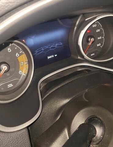 Джип Compass 2017 у Рівному на Automoto.ua Червоний Джип Compass, об'ємом двигуна 2.36 л та пробігом 24 тис. км за 14500 $, фото 11 на Automoto.ua