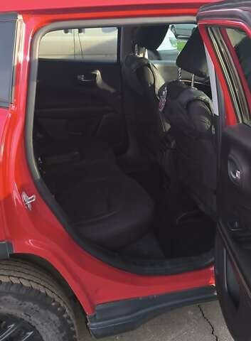 Червоний Джип Compass, об'ємом двигуна 2.36 л та пробігом 69 тис. км за 14200 $, фото 6 на Automoto.ua