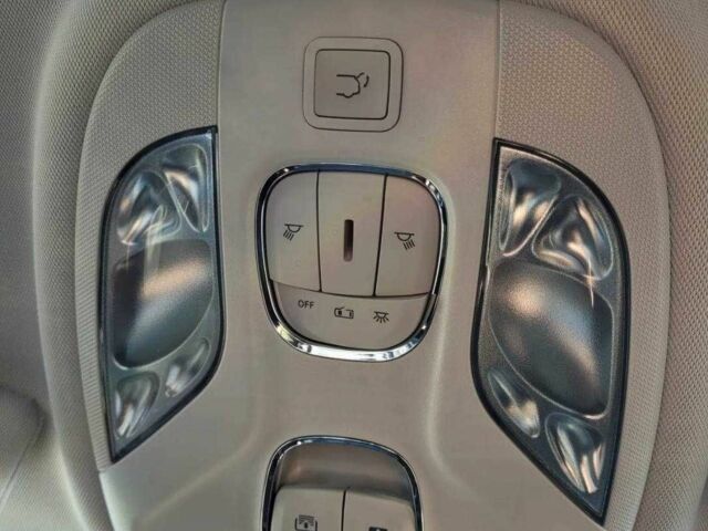 Красный Джип Компас, объемом двигателя 2.4 л и пробегом 81 тыс. км за 8000 $, фото 19 на Automoto.ua