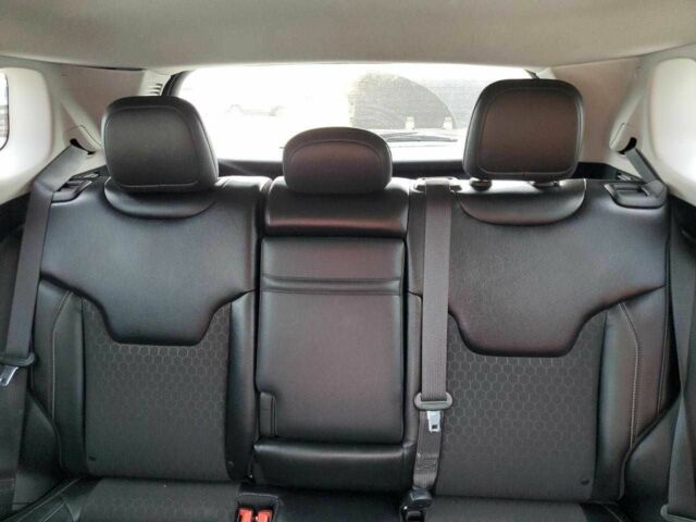 Червоний Джип Compass, об'ємом двигуна 2.4 л та пробігом 11 тис. км за 1200 $, фото 9 на Automoto.ua