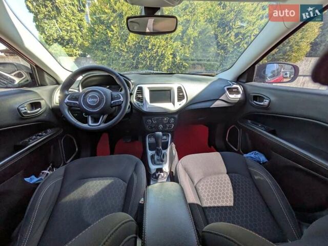 Красный Джип Компас, объемом двигателя 2.4 л и пробегом 173 тыс. км за 14999 $, фото 7 на Automoto.ua