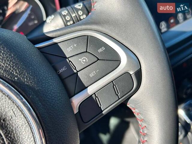 Червоний Джип Compass, об'ємом двигуна 2.36 л та пробігом 136 тис. км за 16000 $, фото 19 на Automoto.ua