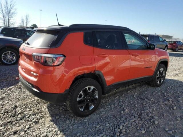 Червоний Джип Compass, об'ємом двигуна 2.4 л та пробігом 72 тис. км за 1300 $, фото 2 на Automoto.ua