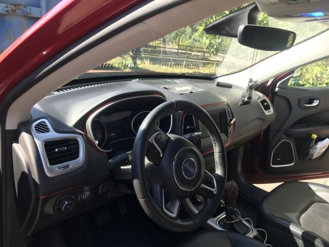 Красный Джип Компас, объемом двигателя 2.4 л и пробегом 100 тыс. км за 14754 $, фото 16 на Automoto.ua