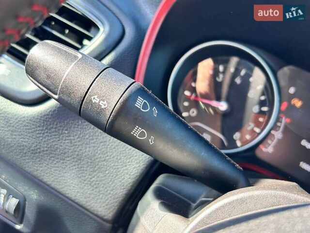 Червоний Джип Compass, об'ємом двигуна 2.36 л та пробігом 136 тис. км за 16000 $, фото 22 на Automoto.ua