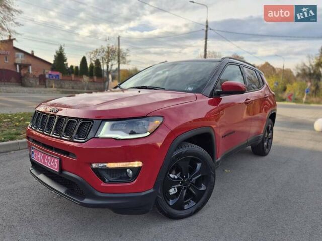 Красный Джип Компас, объемом двигателя 2.4 л и пробегом 136 тыс. км за 13990 $, фото 1 на Automoto.ua