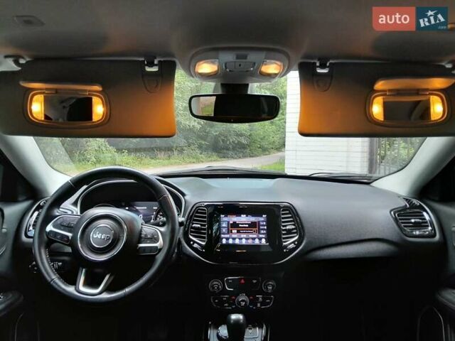 Красный Джип Компас, объемом двигателя 2.36 л и пробегом 73 тыс. км за 15950 $, фото 75 на Automoto.ua
