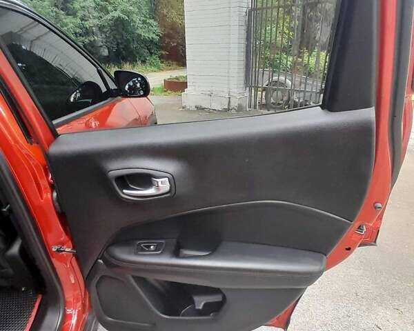 Красный Джип Компас, объемом двигателя 2.36 л и пробегом 73 тыс. км за 15950 $, фото 27 на Automoto.ua