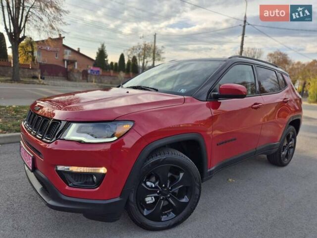 Красный Джип Компас, объемом двигателя 2.4 л и пробегом 136 тыс. км за 13990 $, фото 2 на Automoto.ua