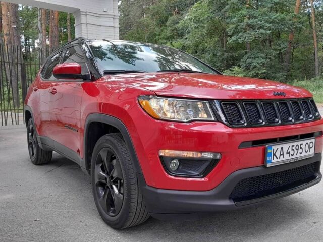 Червоний Джип Compass, об'ємом двигуна 2.4 л та пробігом 69 тис. км за 16250 $, фото 1 на Automoto.ua