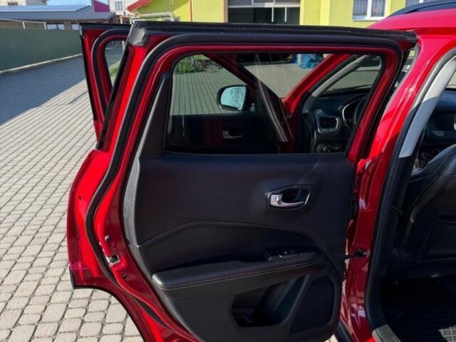 Красный Джип Компас, объемом двигателя 2.4 л и пробегом 120 тыс. км за 14500 $, фото 7 на Automoto.ua