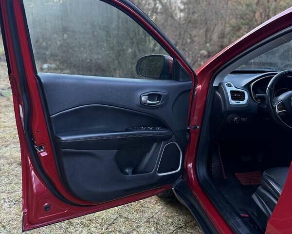 Красный Джип Компас, объемом двигателя 2.36 л и пробегом 145 тыс. км за 11800 $, фото 17 на Automoto.ua