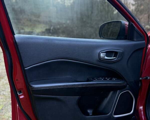 Красный Джип Компас, объемом двигателя 2.36 л и пробегом 145 тыс. км за 11800 $, фото 16 на Automoto.ua