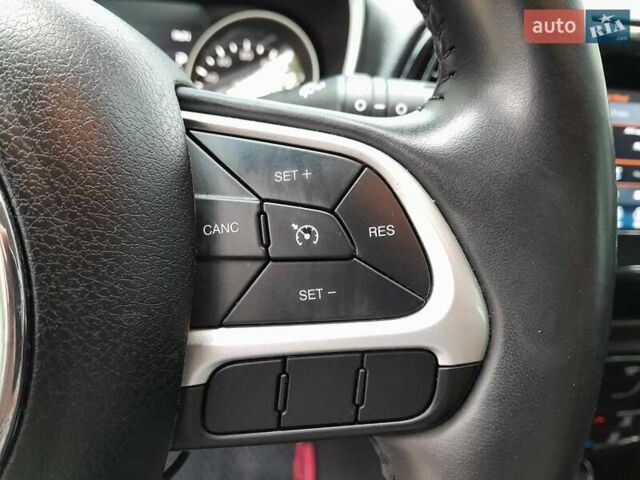 Красный Джип Компас, объемом двигателя 2.36 л и пробегом 73 тыс. км за 15950 $, фото 81 на Automoto.ua