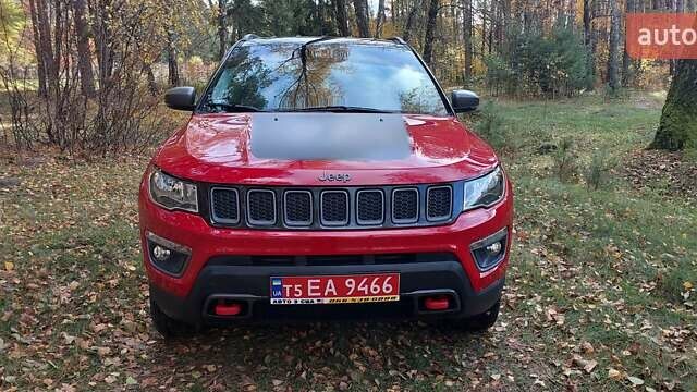 Джип Compass 2018 у Дубно на Automoto.ua Червоний Джип Compass, об'ємом двигуна 2.4 л та пробігом 180 тис. км за 13300 $, фото 3 на Automoto.ua