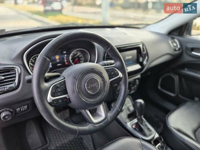 Красный Джип Компас, объемом двигателя 2.4 л и пробегом 136 тыс. км за 13990 $, фото 15 на Automoto.ua