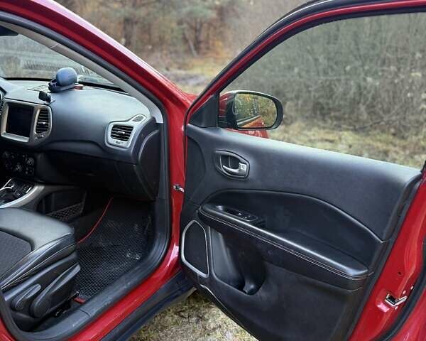 Красный Джип Компас, объемом двигателя 2.36 л и пробегом 145 тыс. км за 11800 $, фото 22 на Automoto.ua