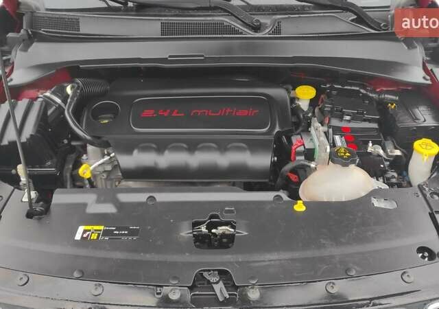 Червоний Джип Compass, об'ємом двигуна 2.4 л та пробігом 149 тис. км за 13700 $, фото 37 на Automoto.ua