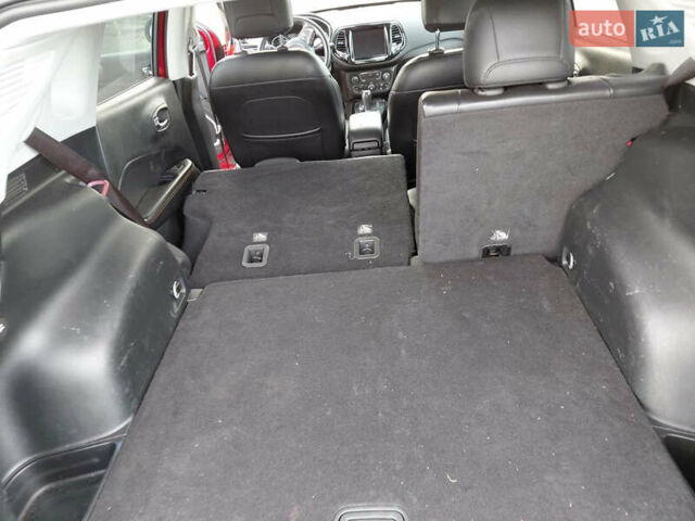 Красный Джип Компас, объемом двигателя 2.4 л и пробегом 120 тыс. км за 14000 $, фото 4 на Automoto.ua