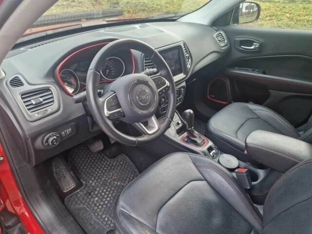 Красный Джип Компас, объемом двигателя 0 л и пробегом 72 тыс. км за 10100 $, фото 12 на Automoto.ua