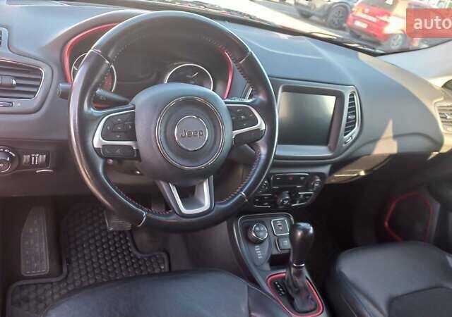 Червоний Джип Compass, об'ємом двигуна 2.36 л та пробігом 98 тис. км за 16100 $, фото 11 на Automoto.ua