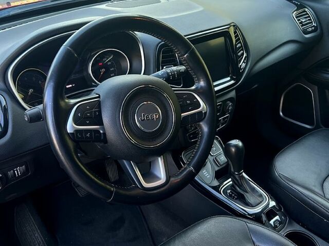 Красный Джип Компас, объемом двигателя 2.4 л и пробегом 87 тыс. км за 16200 $, фото 7 на Automoto.ua