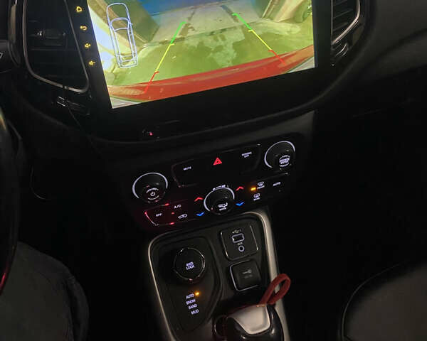 Червоний Джип Compass, об'ємом двигуна 2.36 л та пробігом 89 тис. км за 14300 $, фото 7 на Automoto.ua