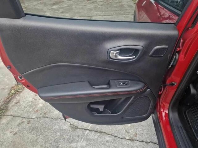 Красный Джип Компас, объемом двигателя 0 л и пробегом 72 тыс. км за 10100 $, фото 16 на Automoto.ua