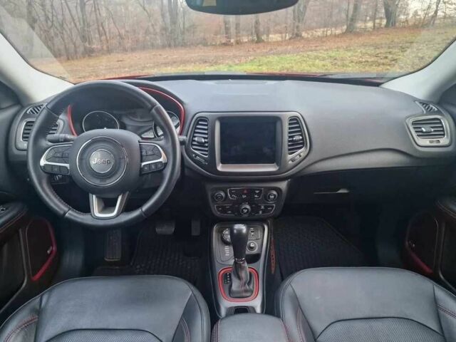 Красный Джип Компас, объемом двигателя 0 л и пробегом 72 тыс. км за 10100 $, фото 13 на Automoto.ua