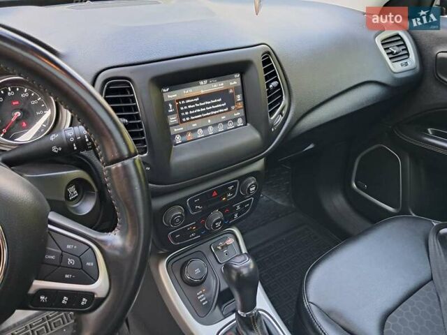 Червоний Джип Compass, об'ємом двигуна 2.36 л та пробігом 42 тис. км за 16500 $, фото 18 на Automoto.ua
